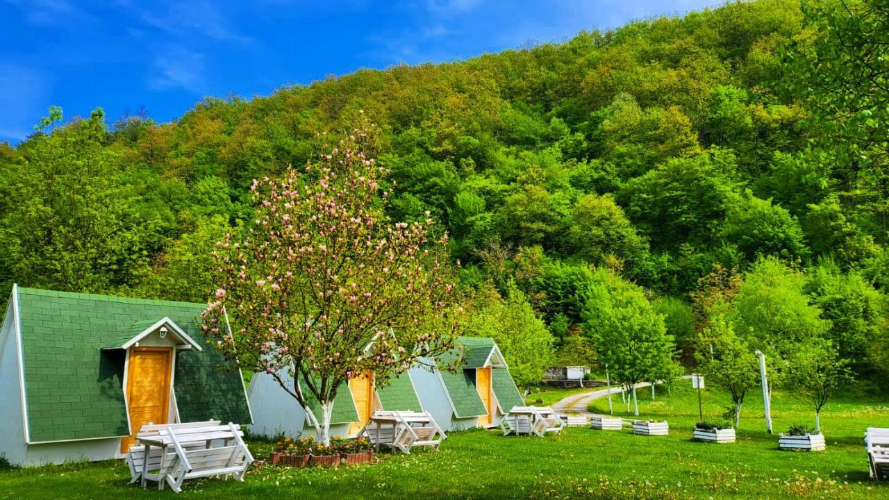 Una Kamp 호텔 보산스카 크루파 외부 사진