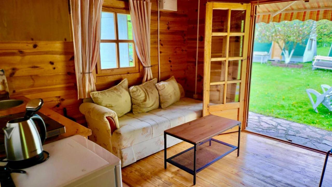 Una Kamp 호텔 보산스카 크루파 외부 사진